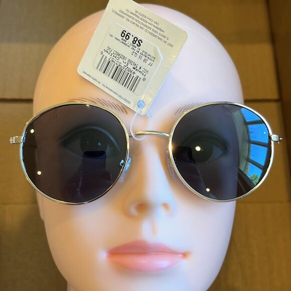 Round Sunglasses Gold 100% UVA UVB Protection - Picture 2 of 11